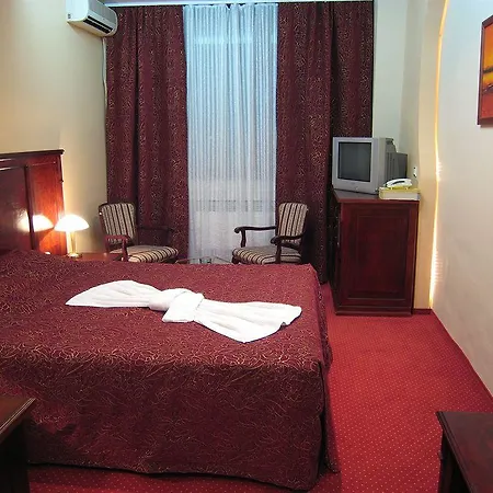 Petrus 3* Paraćin