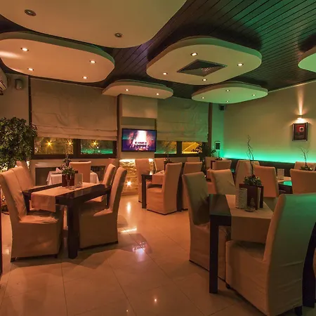 Petrus 3*