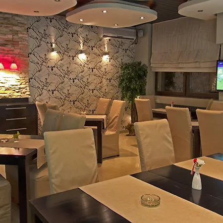 Hotel Petrus 3*
