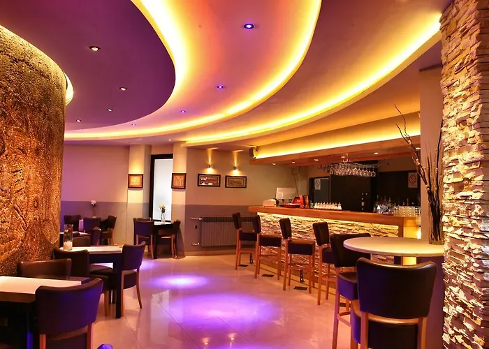 Hotel Petrus Paracin